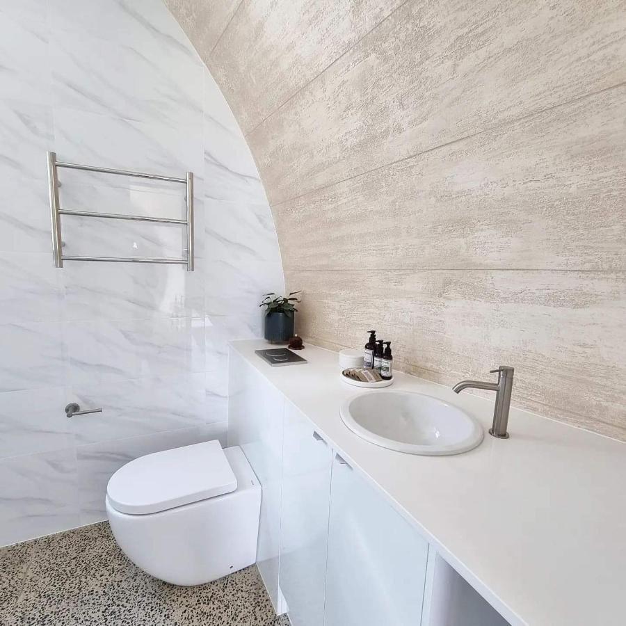 Barrel View Luxury Cabins Ballandean エクステリア 写真